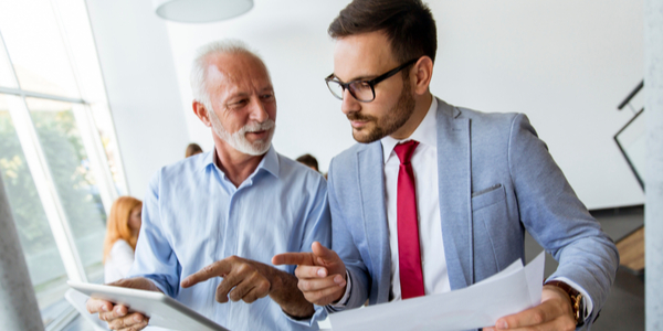 Wat doe jij als dé collega die de facilitaire zaken regelt met pensioen gaat?